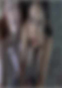 Getyourkneesdirty: Aria Carson & Serena Santos front cover
