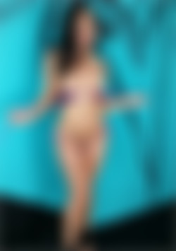 Getyourkneesdirty: Brittany Shae back cover