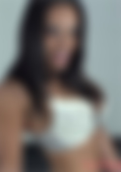 Getyourkneesdirty: Adrianna Luna back cover