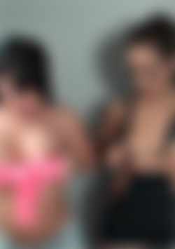 Getyourkneesdirty: Jynx Maze, Nikki Delano, Kiara Mia back cover